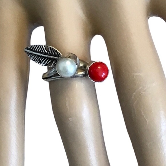 Feather Pearl & Coral Silver Ring Gemstone Southwest Boho Minimalist - Picture 1 of 8